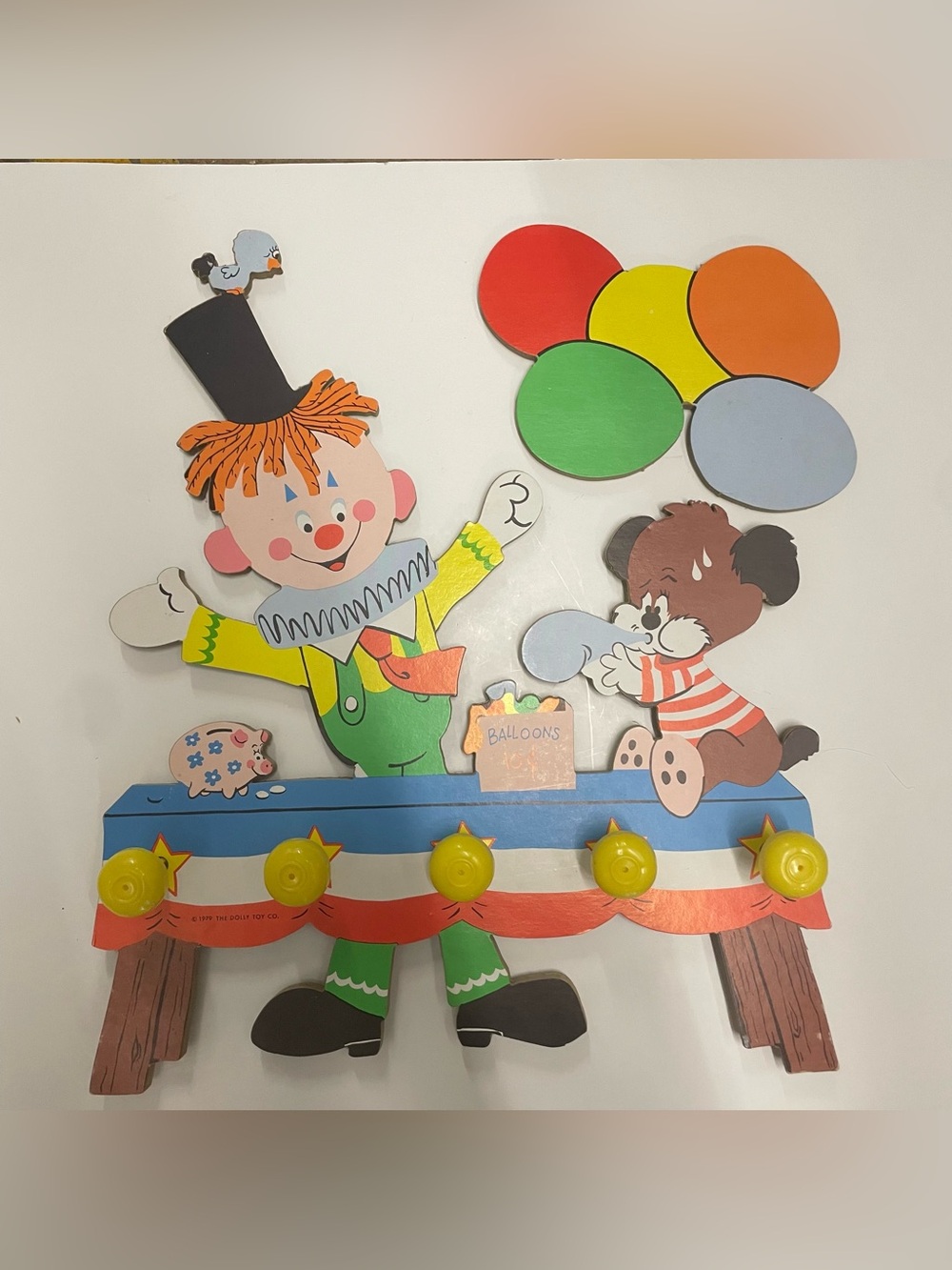VNTG Dolly Toy Co. Tidee Up Clothes Hanger Balloon Man & Dog Nursery Decor USAp